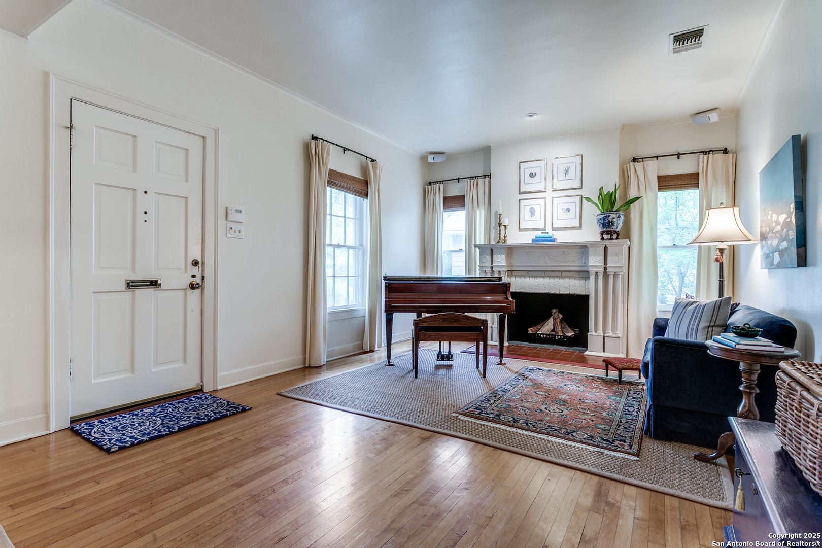 158 Laurel Heights