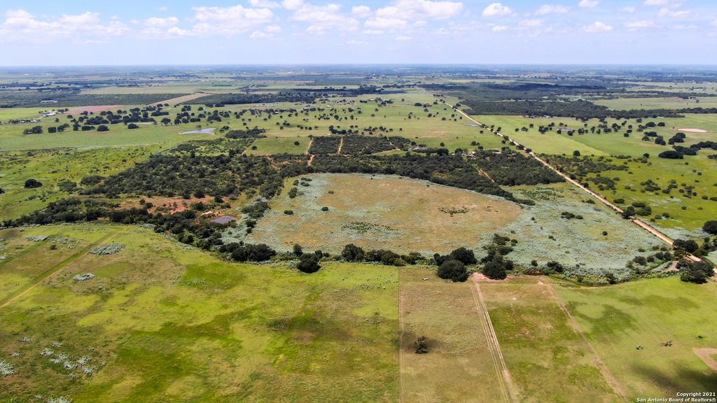 Photo of 6032 (LOT 9) CR 405, Floresville, TX 78114 (MLS # 1892032)