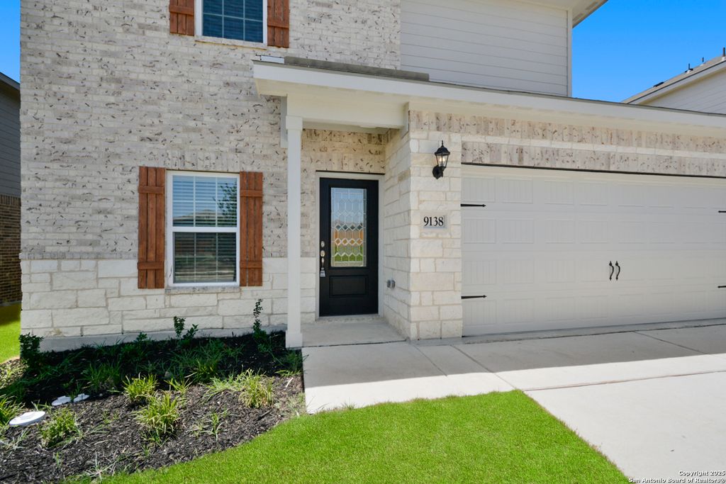 Photo of 9138 Canvas, Converse, TX 78109 (MLS # 1916311)