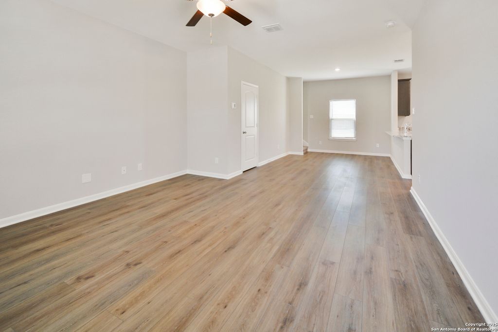 Photo of 9138 Canvas, Converse, TX 78109 (MLS # 1916311)