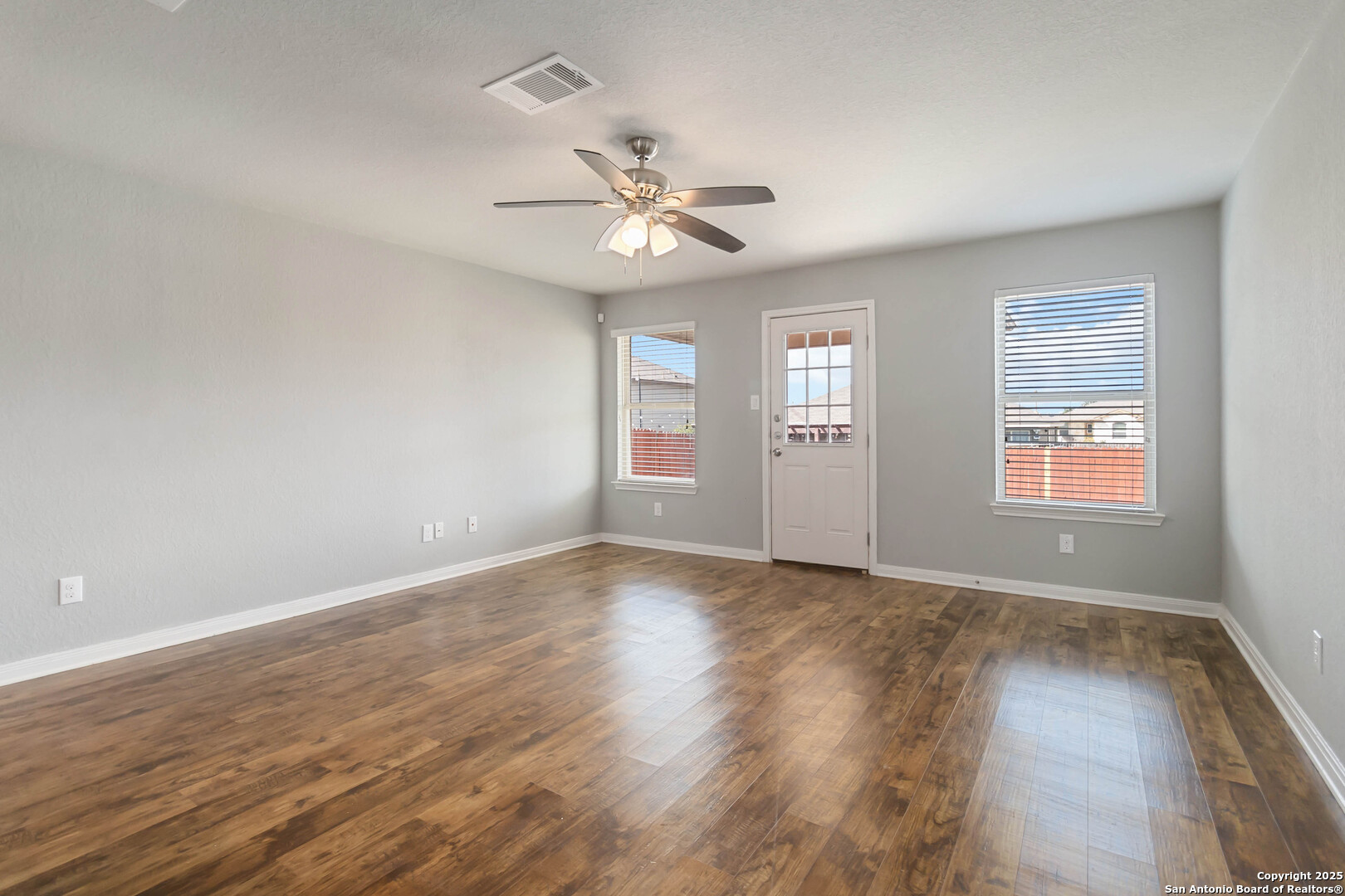 2529 McCrae