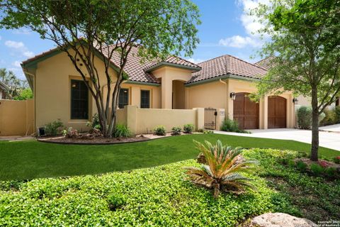 319 Geddington Shavano Park TX 78249