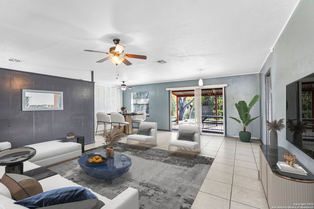 Photo of 126 FARREL, San Antonio, TX 78227 (MLS # 1930173)