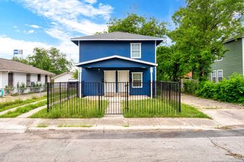 Single Family Residence at 1336 W Ridgewood 1