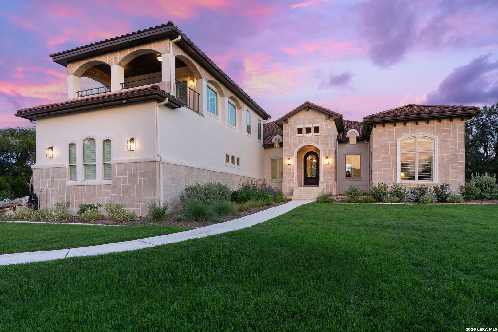 192 RIVERWOOD