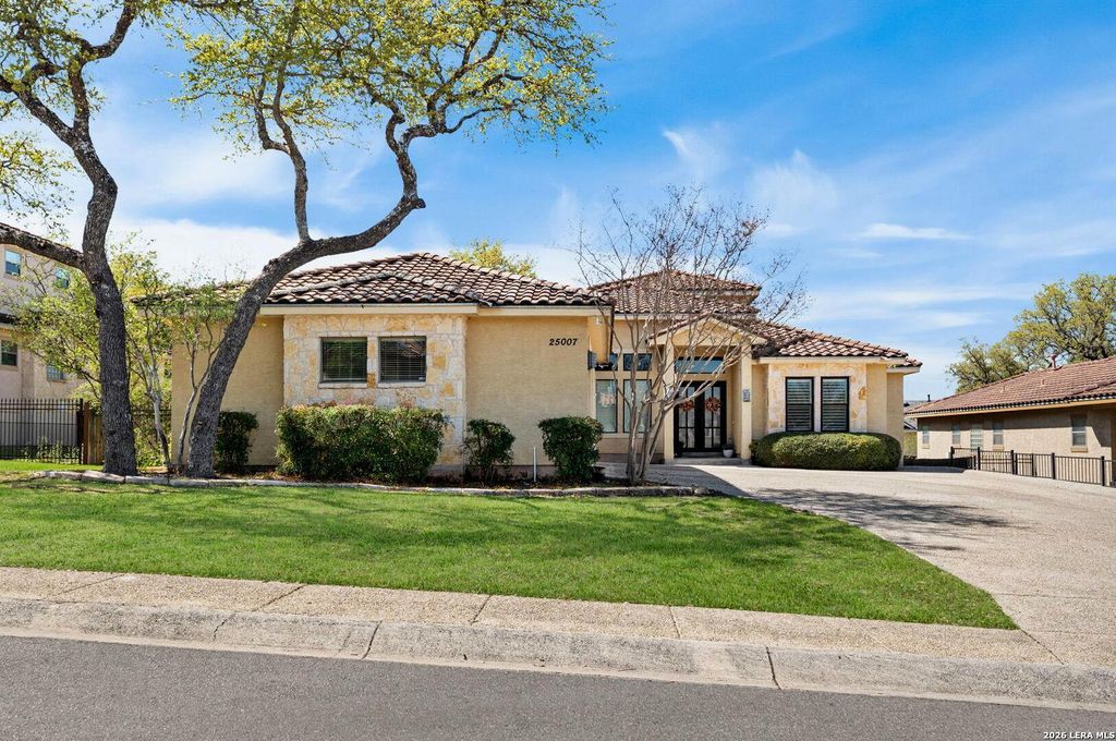 Photo of 25007 Estancia, San Antonio, TX 78260 (MLS # 1951176)