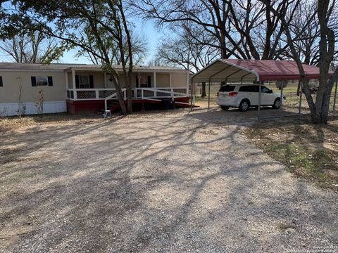 A home in Natalia