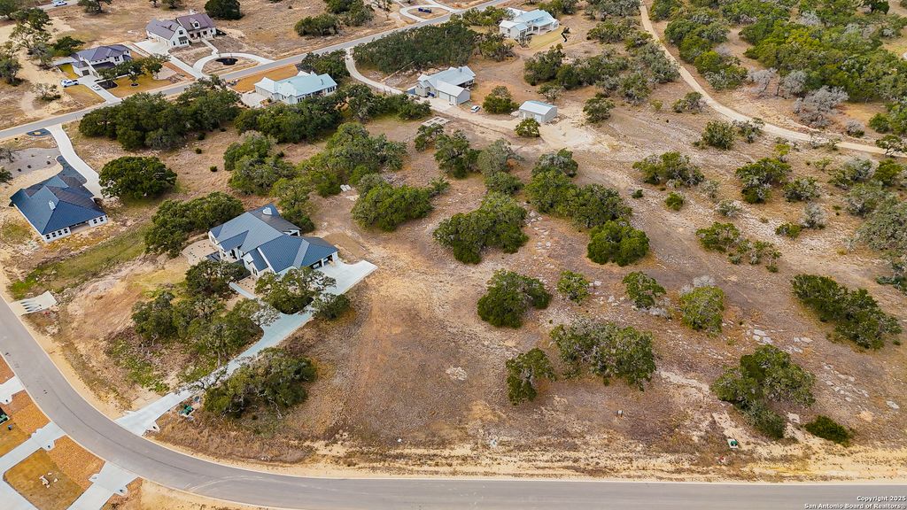 Photo of 978 Maximino Ridge Rd, Bulverde, TX 78163 (MLS # 1709984)
