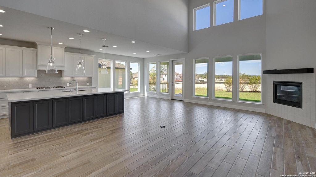 Photo of 406 Fandango, Boerne, TX 78006 (MLS # 1848442)