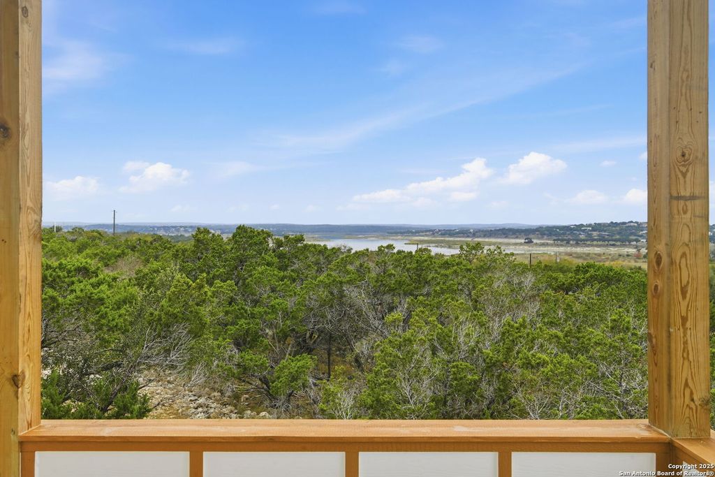 Photo of 1571 Lakeshore, Canyon Lake, TX 78133 (MLS # 1927267)