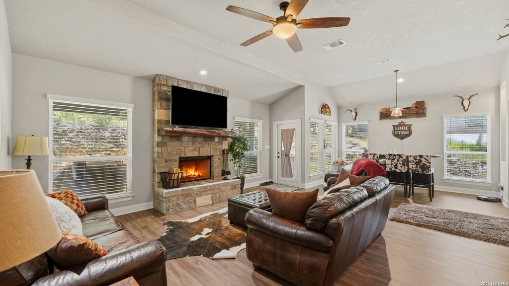 Photo of 249 DEER CROSS LN, San Antonio, TX 78260 (MLS # 2003404)