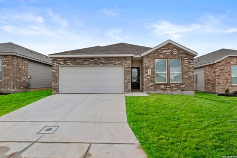 192 Juanita Way Fredericksburg TX 78624