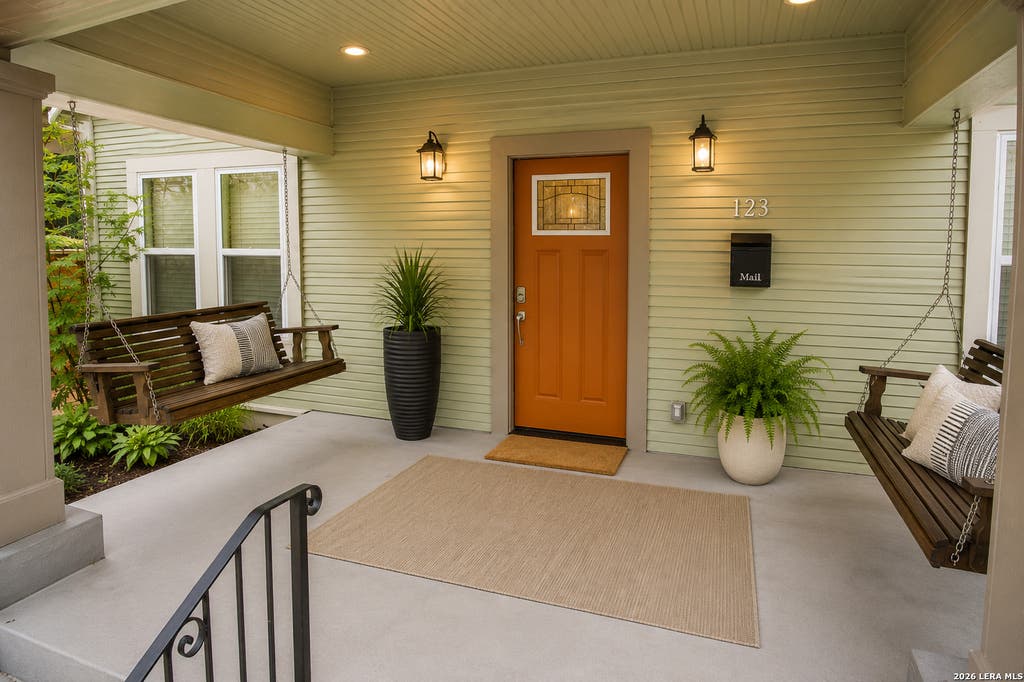 Photo of 123 CASTILLO AVE, San Antonio, TX 78210 (MLS # 1966573)