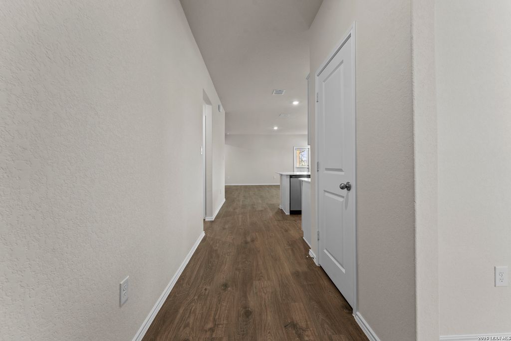 Photo of 154 Double L Dr, Comfort, TX 78013 (MLS # 1947723)