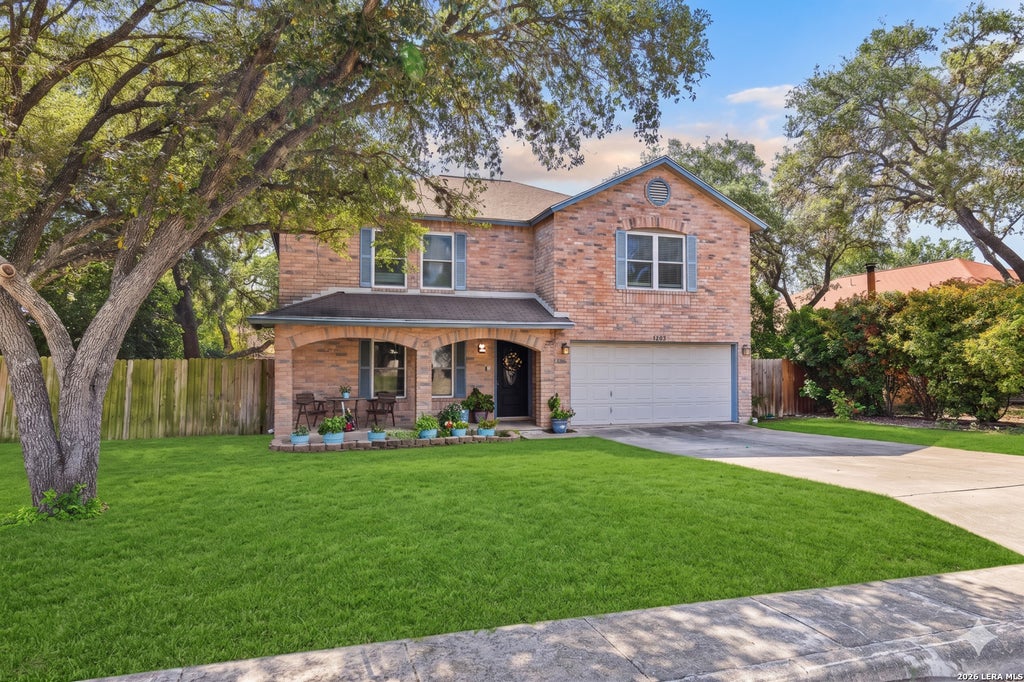 Photo of 7503 GARDEN GRV, San Antonio, TX 78250 (MLS # 2017212)