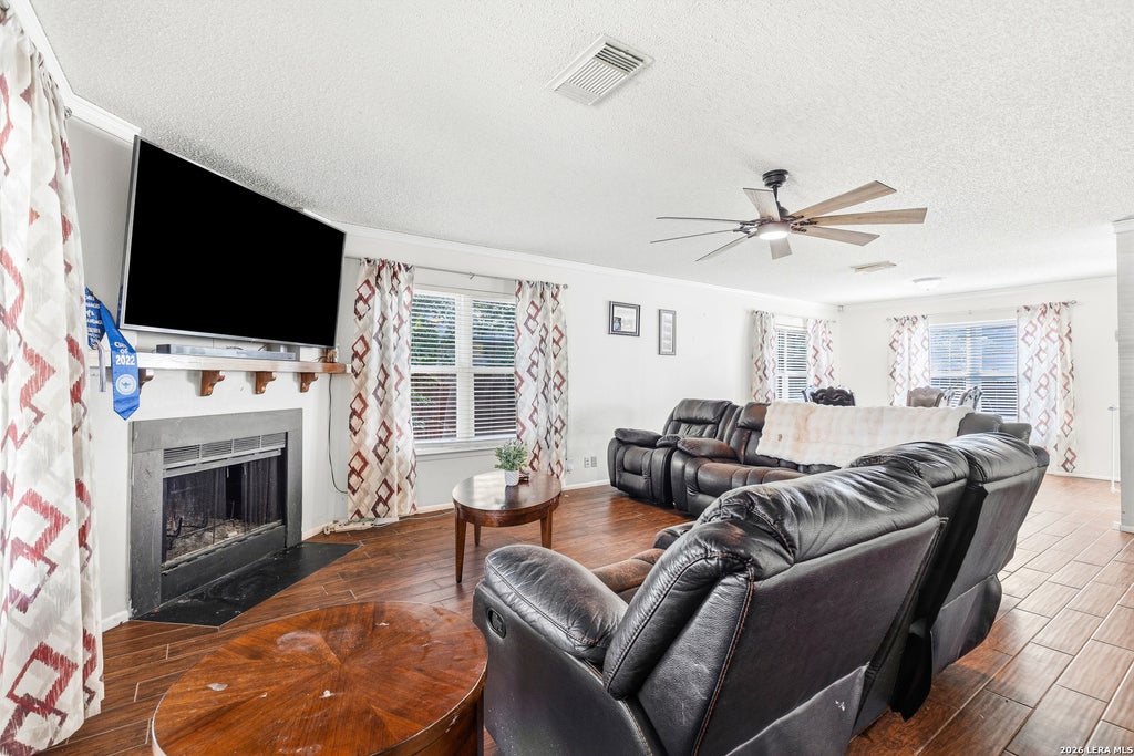 Photo of 7503 GARDEN GRV, San Antonio, TX 78250 (MLS # 2017212)