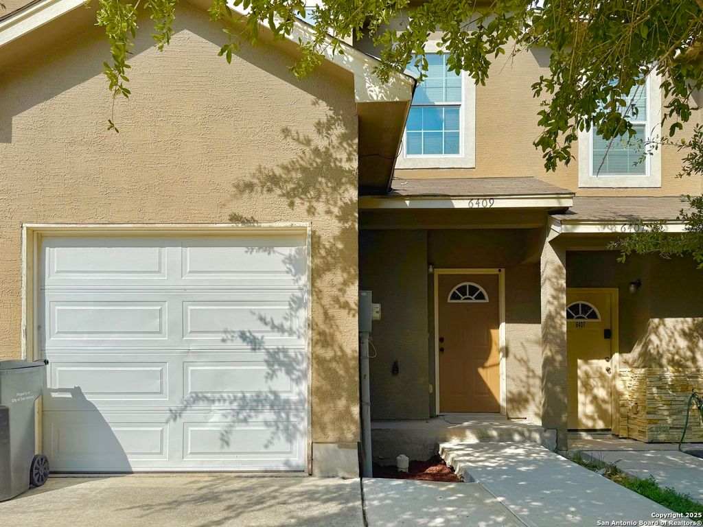 Photo of 6409 Aspen Hill, San Antonio, TX 78238 (MLS # 1910308)