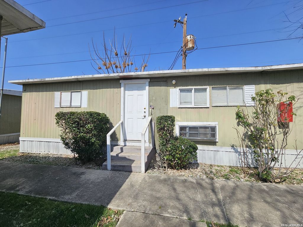 Photo of 7327 Harlow Dr, San Antonio, TX 78218 (MLS # 1944544)