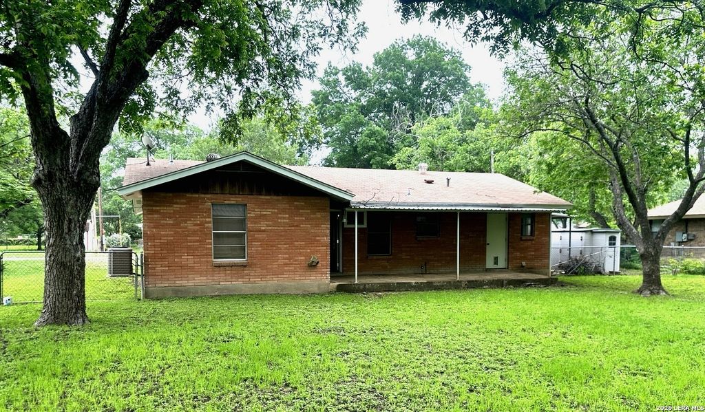 Photo of 809 FLORENCE ST, Castroville, TX 78009 (MLS # 1961642)
