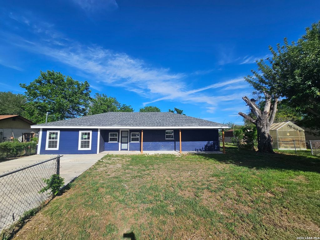 Photo of 5049 Blue Bonnet, Seguin, TX 78155 (MLS # 1955803)