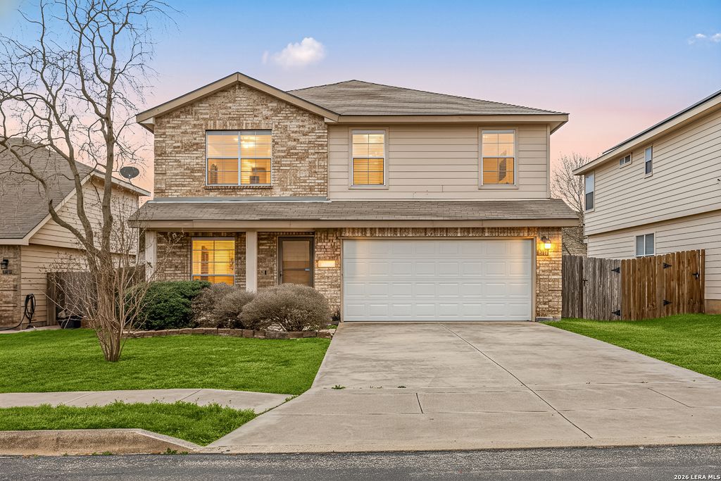 Photo of 10111 Sparrow Way, Universal City, TX 78148 (MLS # 1944617)