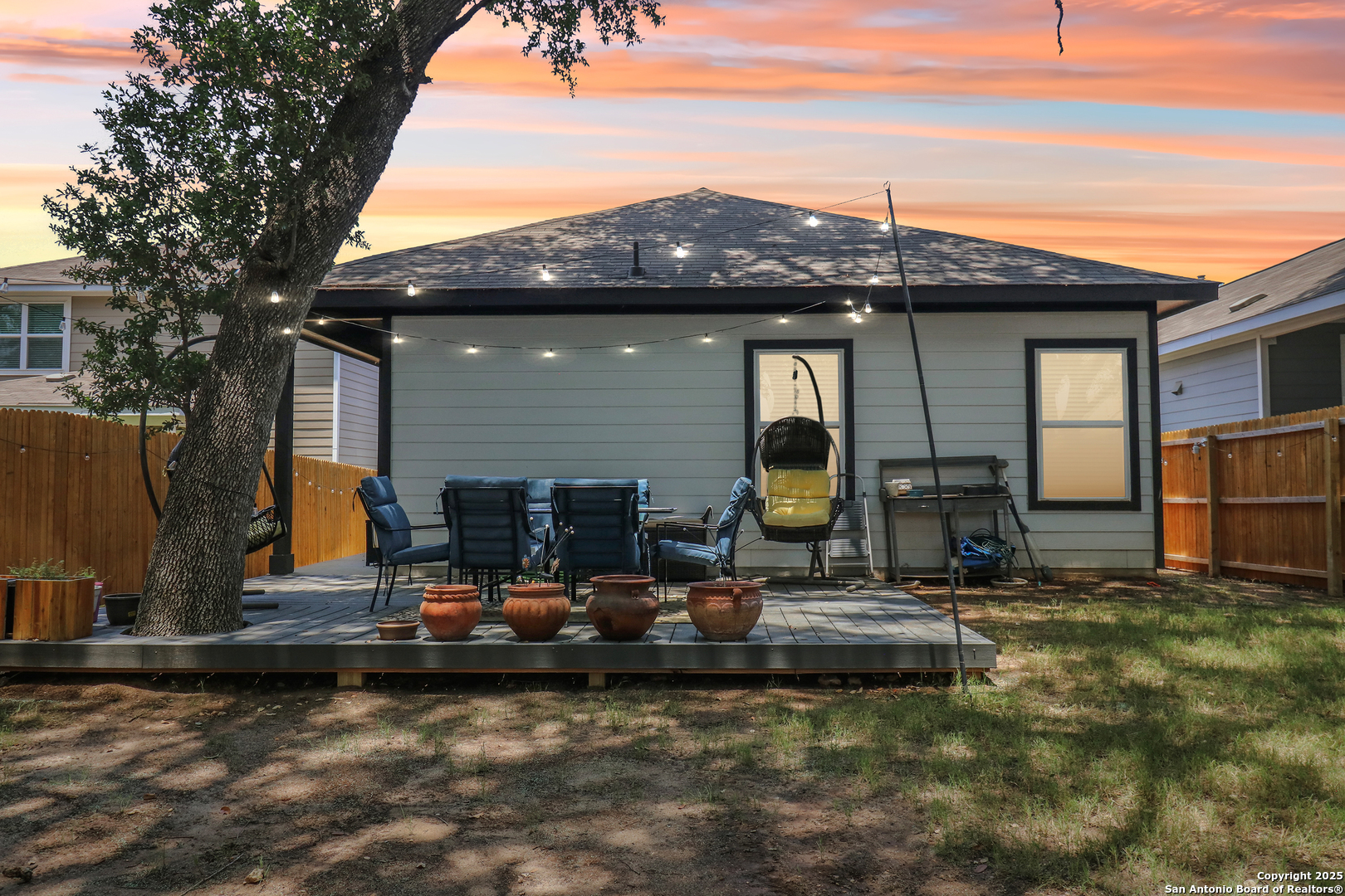 158 Canopy Oak