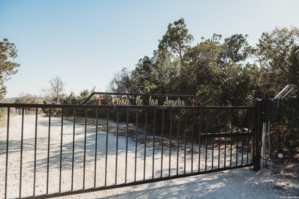 27375 TOUTANT BEAUREGARD RD, BOERNE, TX 78006 - Image c7422d46ec522c98d00aa2e25c43fa59/2906980733