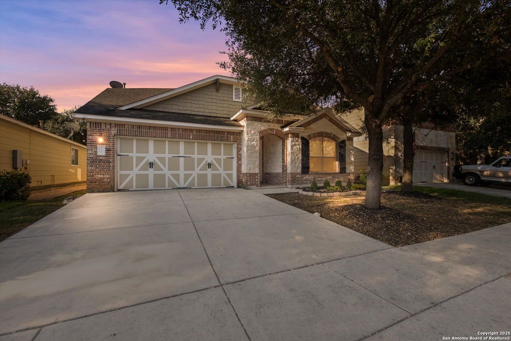 Photo of 217 Lone Star, Boerne, TX 78006 (MLS # 1917430)