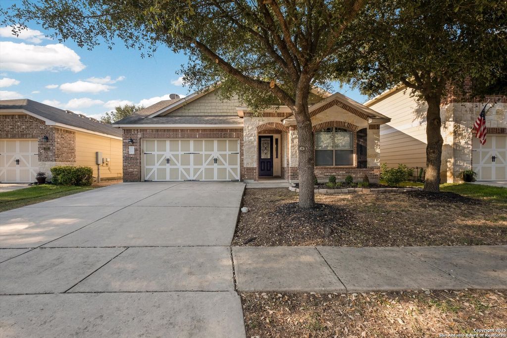 Photo of 217 Lone Star, Boerne, TX 78006 (MLS # 1917430)