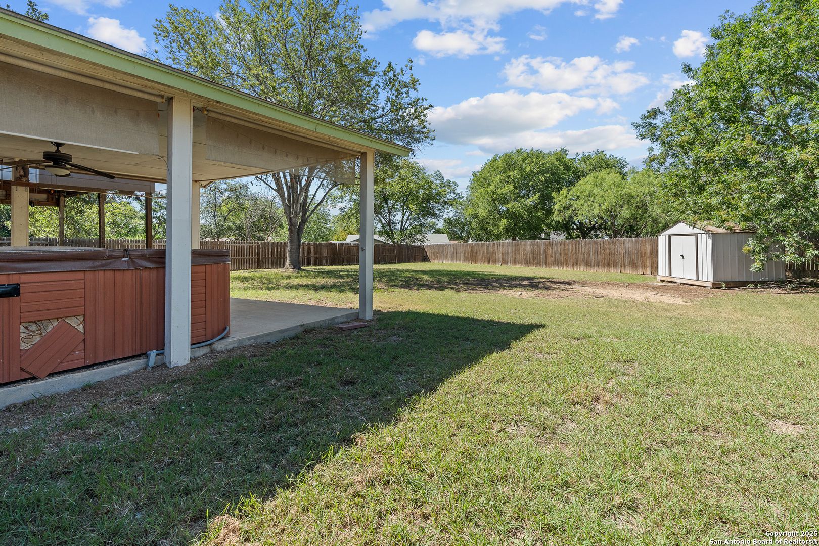 9616 Sugarloaf