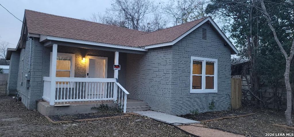 Photo of 127 Orange, San Antonio, TX 78214 (MLS # 1937661)