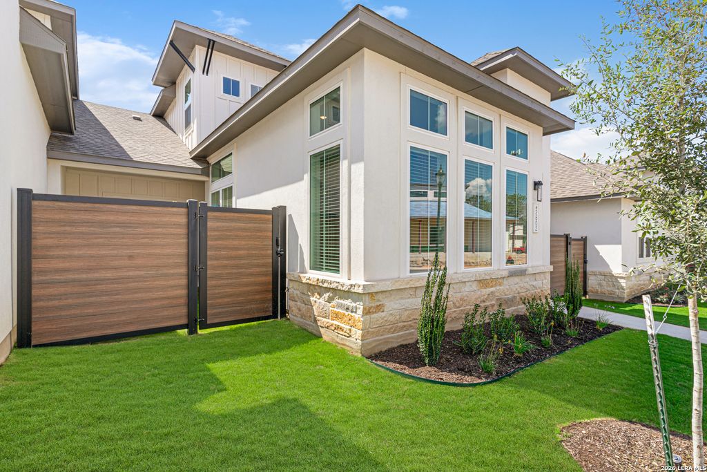 Photo of 3523 N. LOOP 1604 EAST 2002 #2002, San Antonio, TX 78247 (MLS # 1948101)