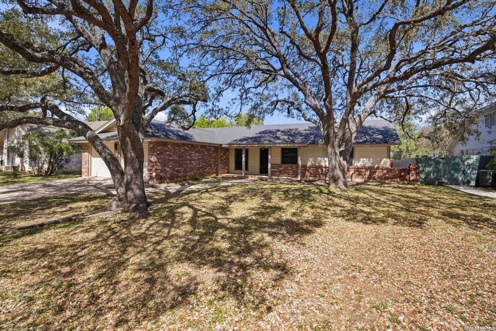 Photo of 14110 OAKLAND MILLS, San Antonio, TX 78231 (MLS # 1950350)