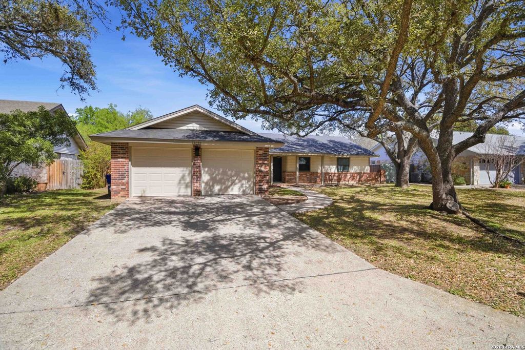 Photo of 14110 OAKLAND MILLS, San Antonio, TX 78231 (MLS # 1950350)
