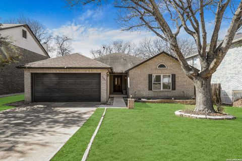 8626 Park Olympia Universal City TX 78148