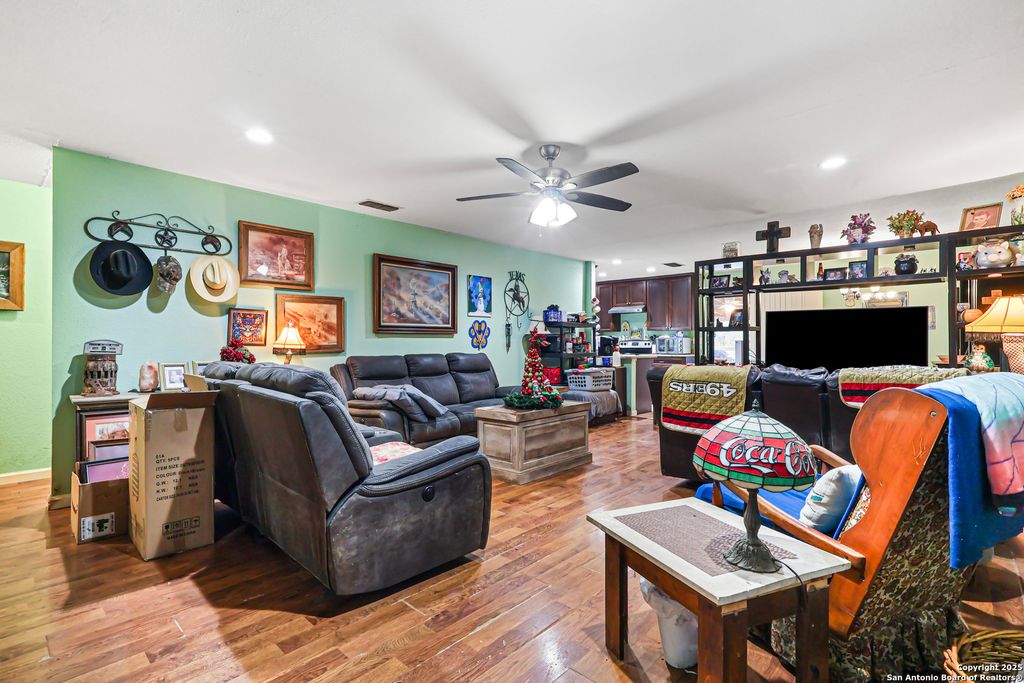 Photo of 4918 Dare Ln, San Antonio, TX 78217 (MLS # 1929462)