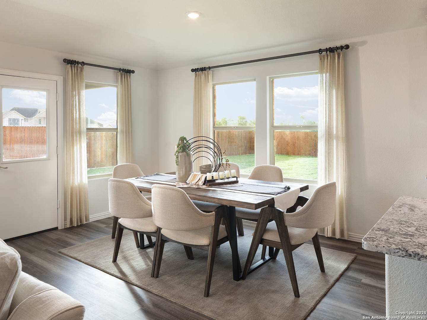 110 Dakota Ridge