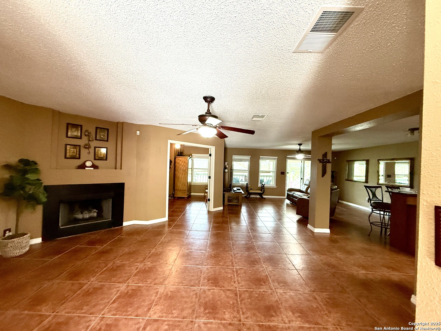 16014 Walnut Creek