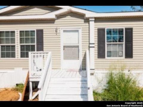 A home in Floresville