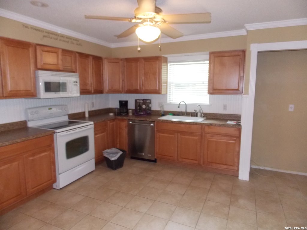 Photo of 1309 Azalea Lane, New Braunfels, TX 78130 (MLS # 2008331)