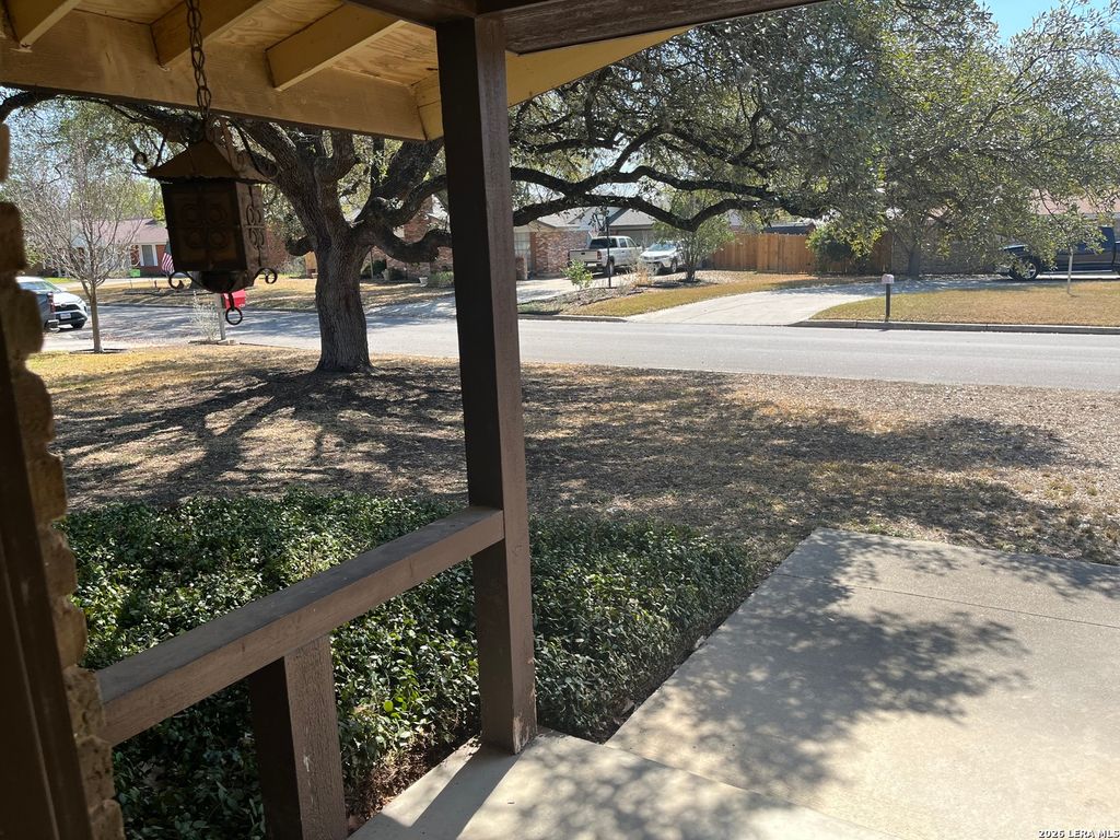 Photo of 425 Driftwind, Windcrest, TX 78239 (MLS # 1947405)