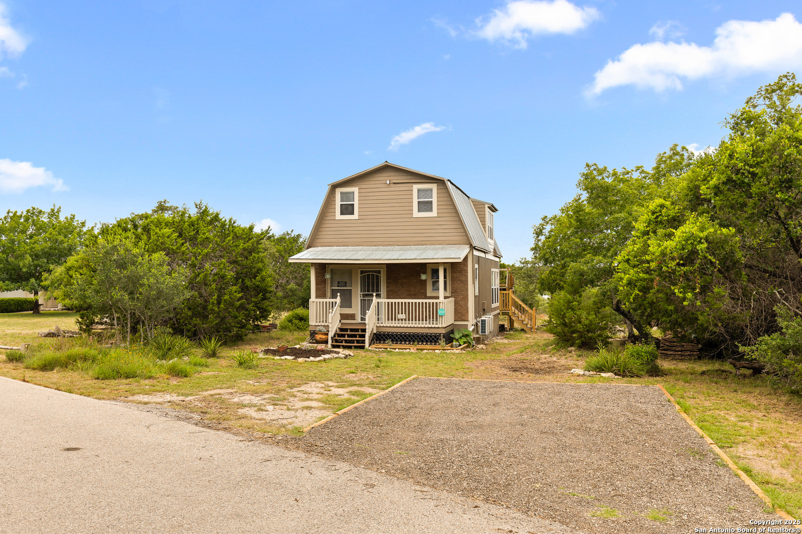1698 Sorrel Creek