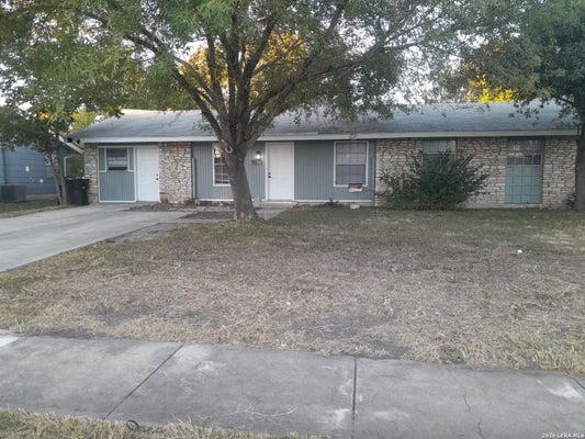 115 MEADOW TRAIL DR, SAN ANTONIO, TX 78227 - Image c81bbf4c5120ddf31c9966b754eae8a6/4245603561
