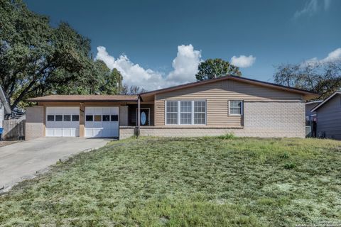 439 Northtrail San Antonio TX 78216