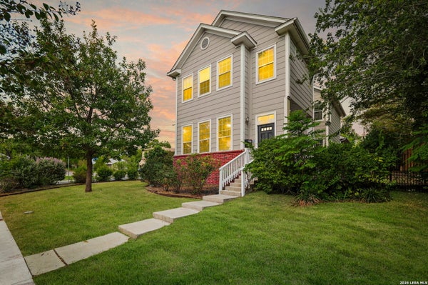 444 ELMHURST AVE, SAN ANTONIO, TX 78209 - Image c8582ffced44659c7a21de7bb8e0bbc9/675910203