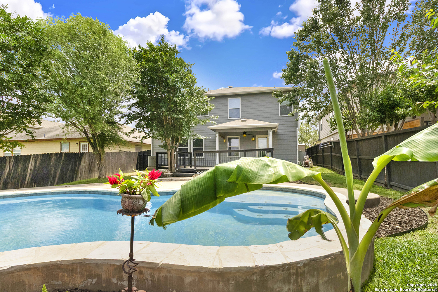 121 Bay Willow