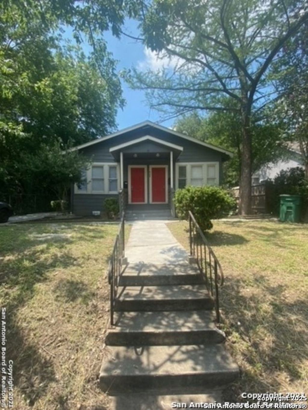 Photo of 630 Bailey, San Antonio, TX 78210 (MLS # 1891574)