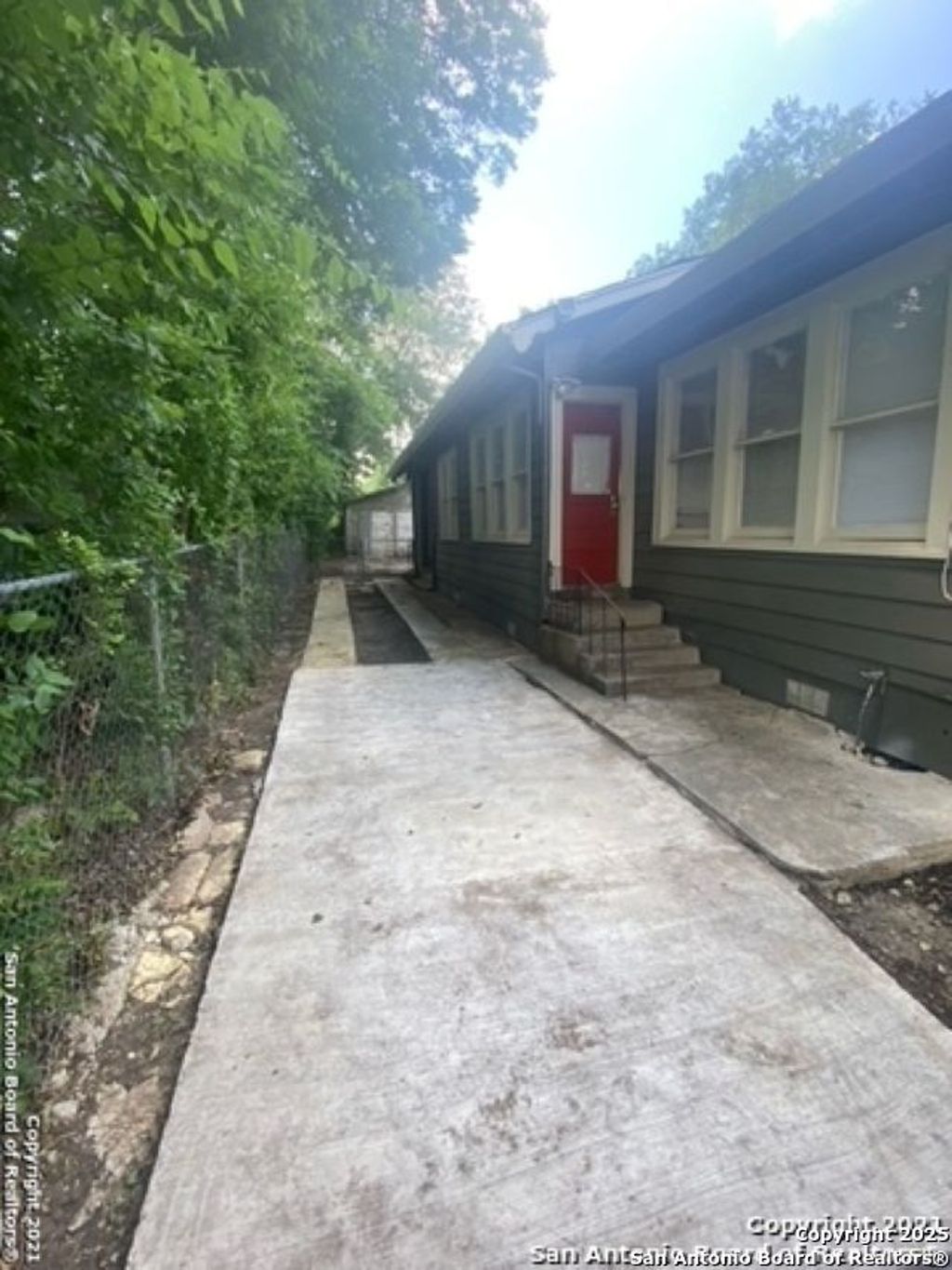 Photo of 630 Bailey, San Antonio, TX 78210 (MLS # 1891574)