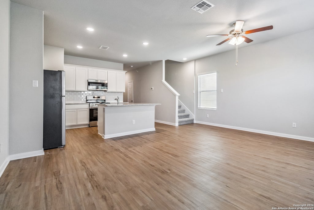 Photo of 3944 ABBOTT PASS, St Hedwig, TX 78152 (MLS # 2007989)