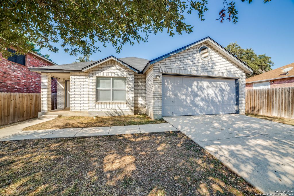 Photo of 6939 Misty Brook, San Antonio, TX 78250 (MLS # 1917532)